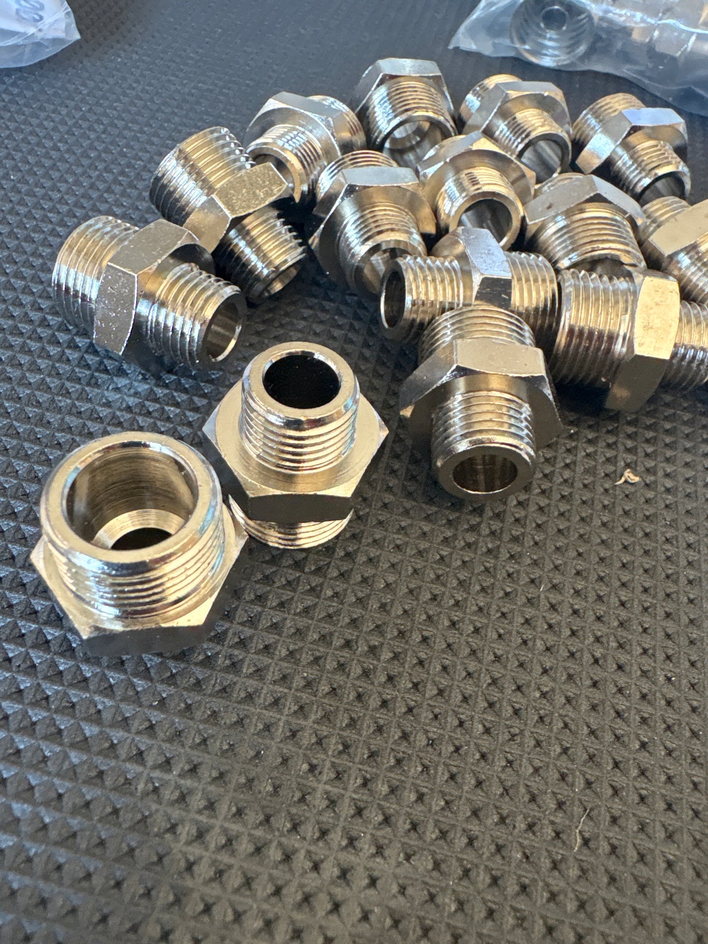 NIPPLO CL 1/4-3/8