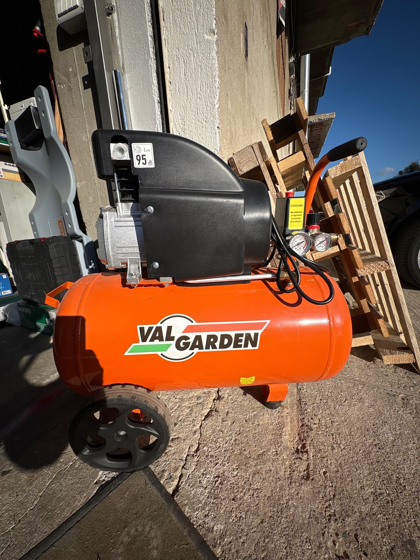 COMPRESSORE ARIA COASSIALE 50 L 200 LT ARIA ASPIRATA