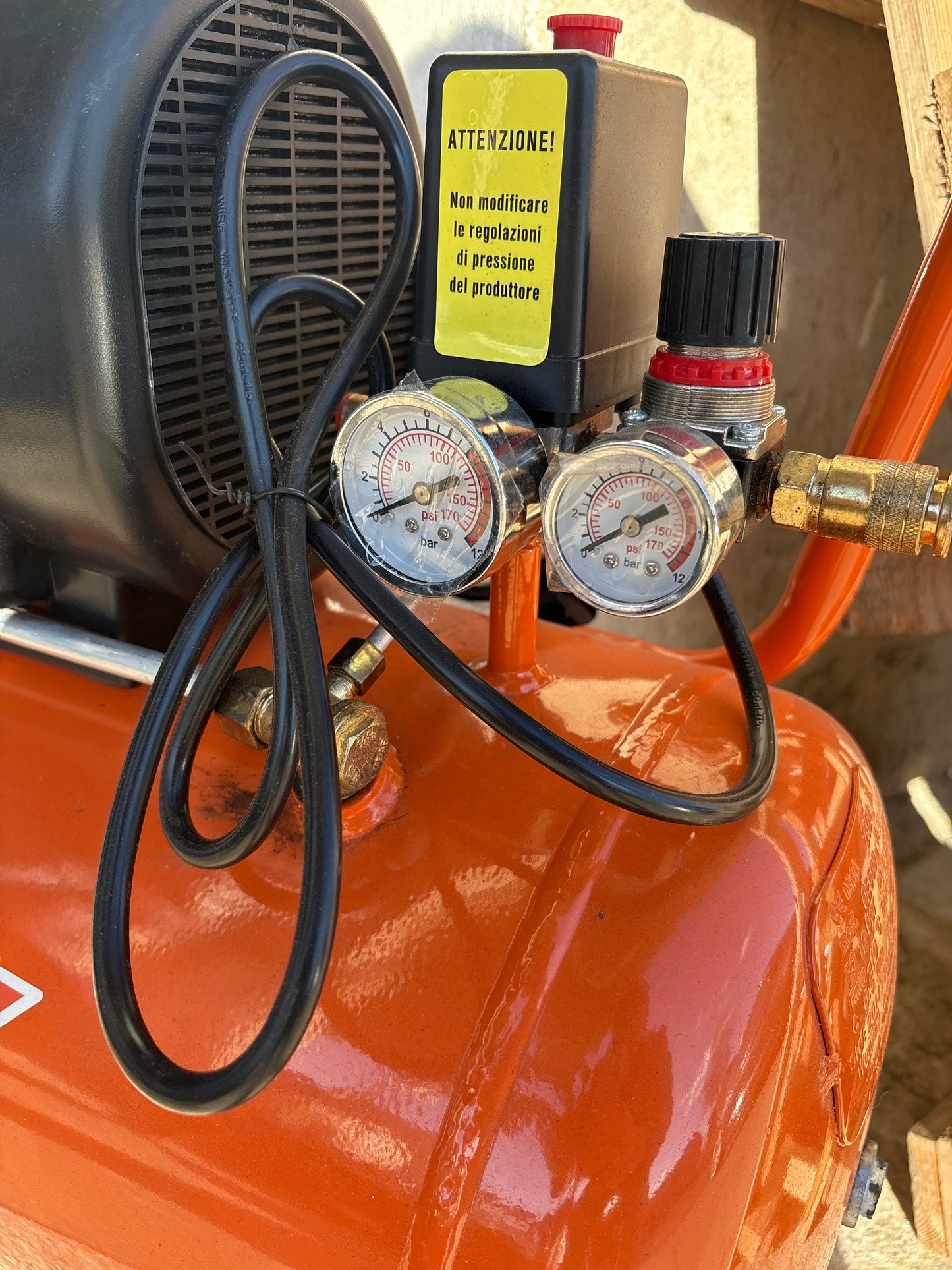 COMPRESSORE ARIA COASSIALE 50 L 200 LT ARIA ASPIRATA