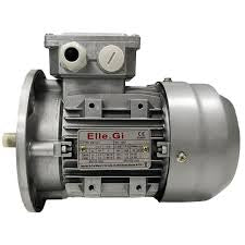 MOTORI TRIFASE IE1  B3 - B5 - B14 (2 - 4 - 6 POLI)